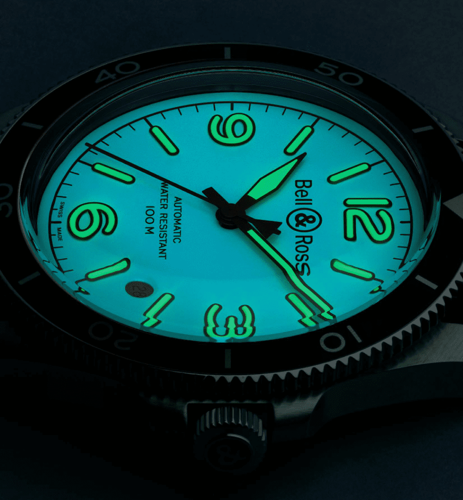 Bell & Ross Go Full Lume For The BR-V2 92